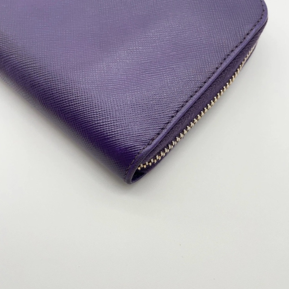 Auth PRADA Saffiano Leather Purple
Round Zipper Long Wallet W/C - Picture 7 of 16